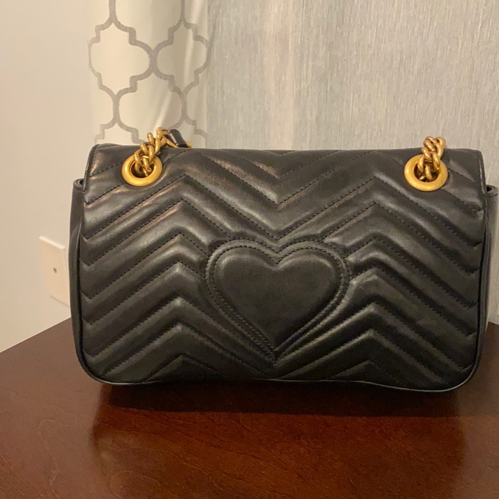 Gucci Marmont Shoulder Bag - Picture 5 of 13